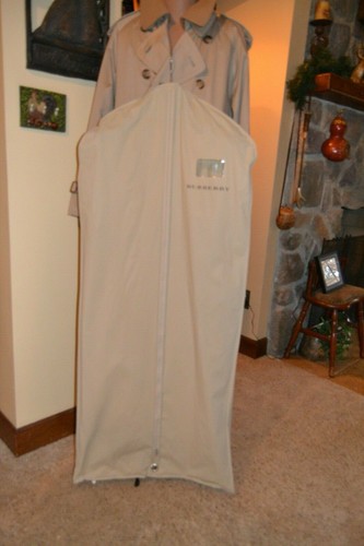 Burberry Trench Coat! XXLg Perfect Condition See Measurements - Picture 9 of 14