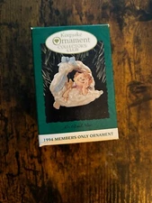 1994 Hallmark Collector's Club Keepsake Ornament - On Cloud Nine with box
