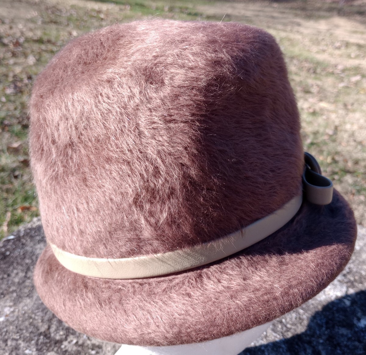 Vtg 60s Genevieve Original Brown Shaggy Furry Cloche Hat Mod  display picture 3