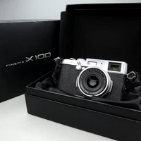 Fujifilm FinePix X100 Silver 12.3MP Prime Series Mirrorless Camera