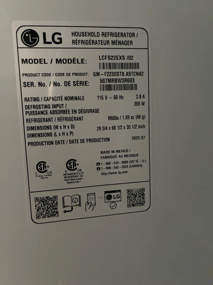 LG 21,8 Cu. Frigorífico inteligente de 3 puertas con máquina de hielo y agua Ft. Foto 3 de 4