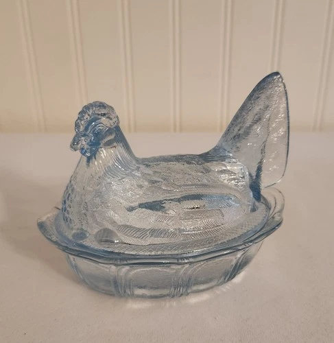 Vintage Fenton Ice Blue Hen On Nest Glass Covered Candy Trinket Dish MCM