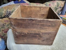 Vintage Walter Baker Co Breakfast Cocoa Gold Medal Wood Box Massachusetts 