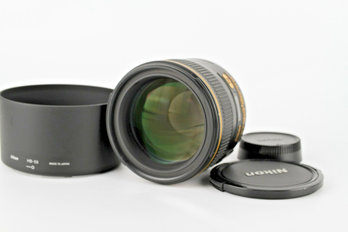 NIKKOR 85mm f/1.4 レンズ Mint] Nikon AF-S NIKKOR 85mm f/1.4 G Lens w/Hood From Japan #108A