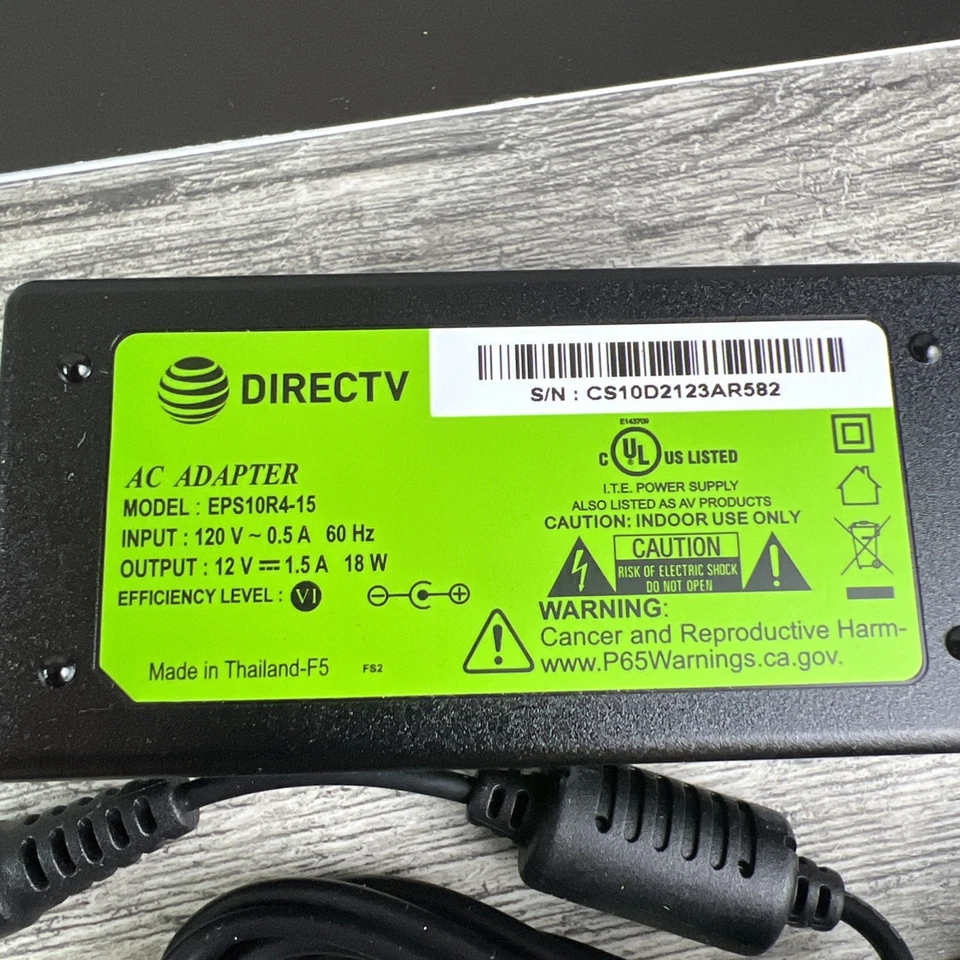 DIRECTV Stream Box C71KW-400 / AT&T Stream Box C71KW-400 Mfg. fecha: 10/12/2021 Foto 4 de 4