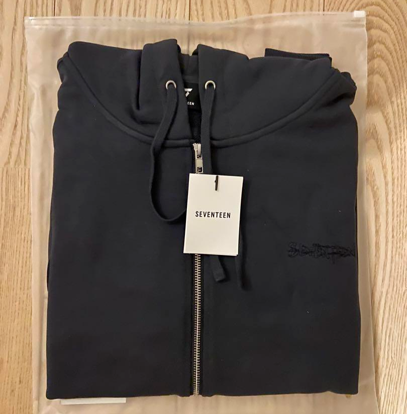 SEVENTEEN World Tour Right Here in Goyang Zip Up Hoodie Size SEVENTEEN World Tour Right Here in Goyang Zip Up Hoodie Size