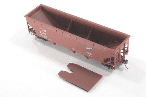 Ho Accurail Chicago y Northwestern 70 toneladas lado offset triple tolva #67653 | Zustand: Used
