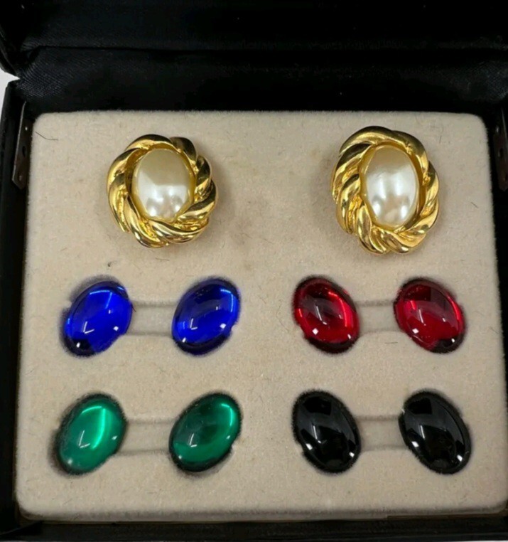Vintage KJL Signed 5 Pairs Exchangeable Oval Shape Goldtone Clip on Earrings #35