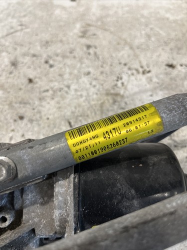 Chevrolet Captiva Wiper Linkage Mehanism And Motor 20829044 Genuine 2.2Vcdi 2012 - Picture 5 of 9
