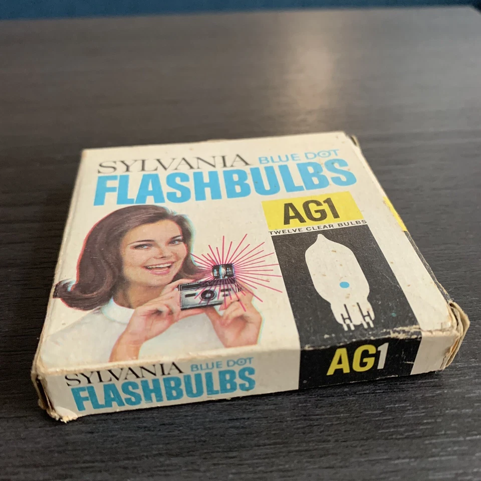 Bombillas flash vintage Sylvania punto azul AG1B 9 bombillas Foto 4 de 4