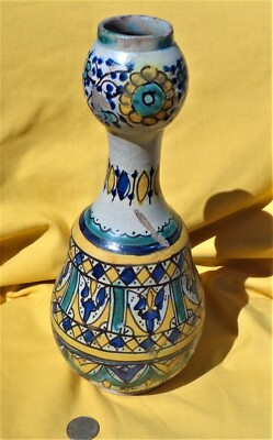 19世紀Antique Moroccan ceramic vase ANTIQUE 19th Cent. MOROCCAN HAND PAINTED CERAMIC BOTTLE/VASE (A