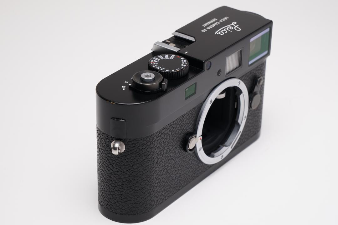 Leica M9-P Black Paint CCD 998469 | eBay Leica M9-P Black Paint CCD 998469 | eBay