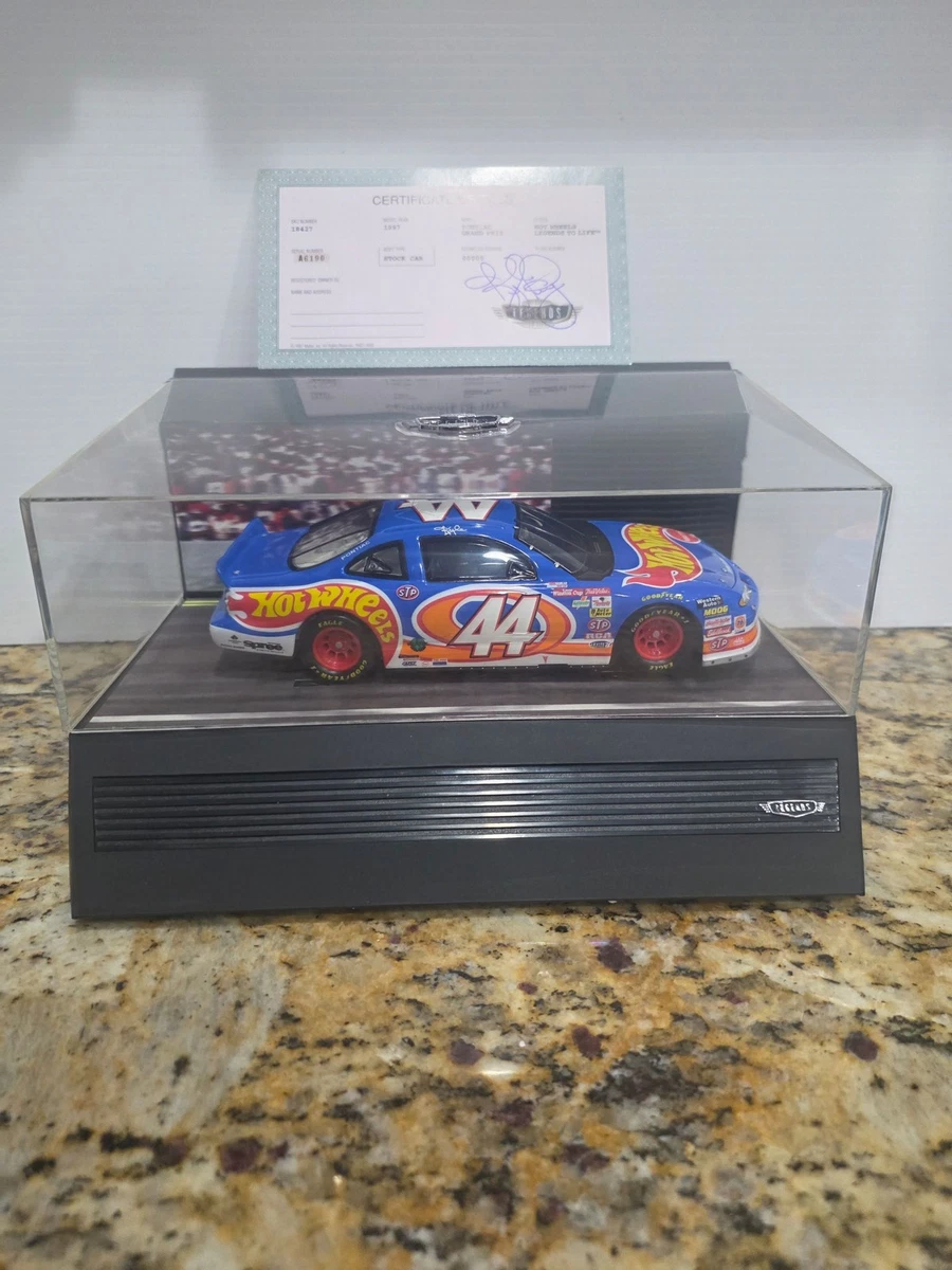 Hot Wheels 1:24 Diecast NASCAR Racecars for sale | eBay