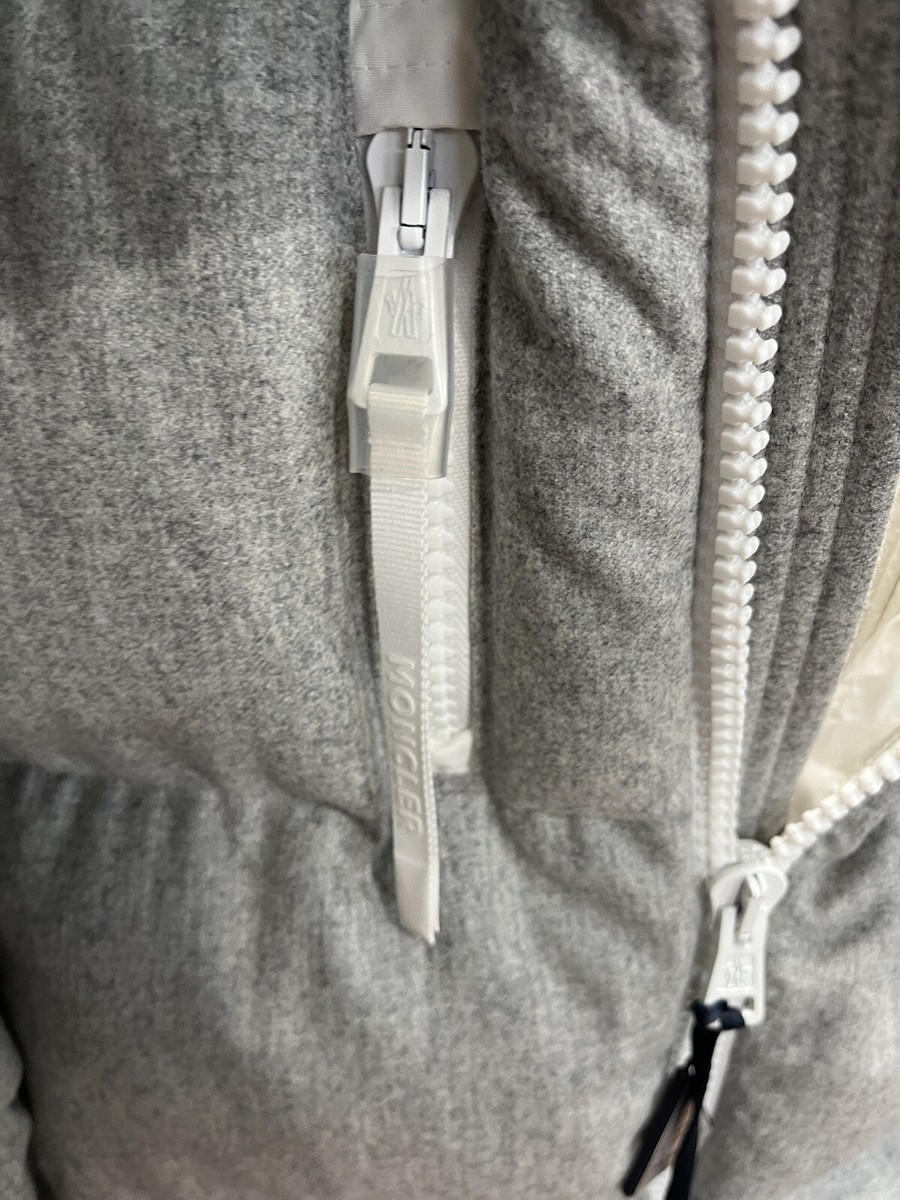 MONCLER★ストライプ ナイロンジャケット FESTO★関税込み MONCLER☆ストライプ ナイロンジャケット FESTO☆関税込み