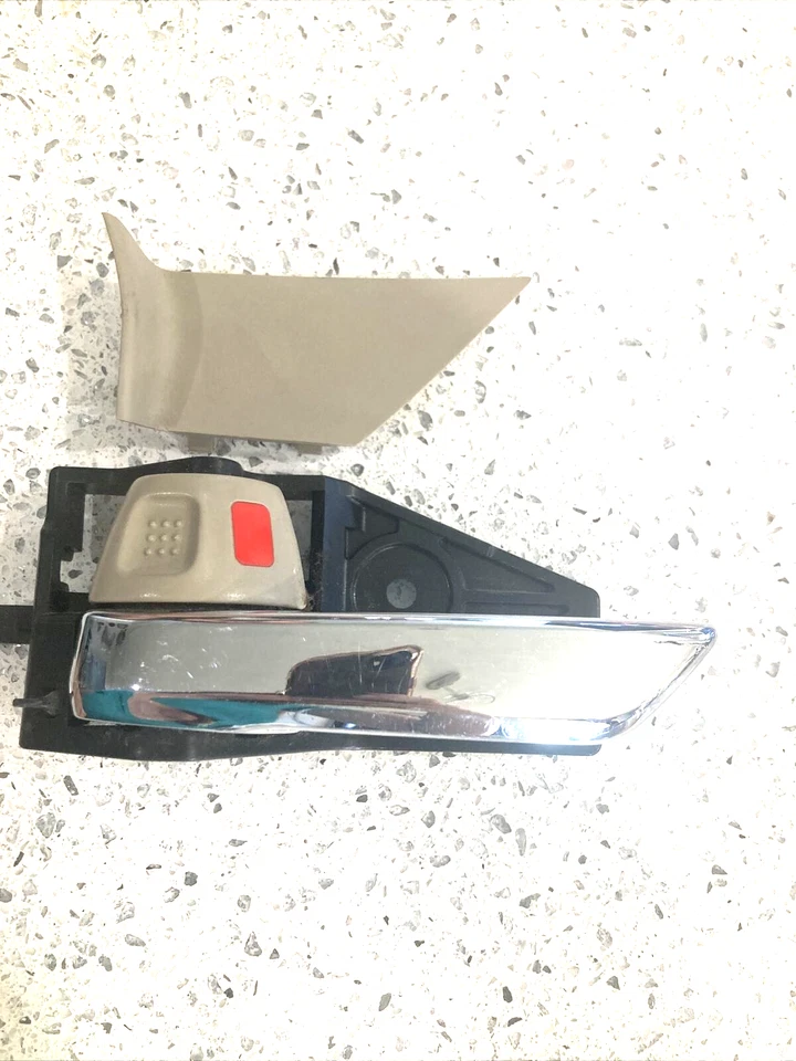 SUZUKI KIZASHI 2010-2013 INTERIOR DELANTERO IZQUIERDO INTERIOR MANIJA PUERTA CONDUCTOR Foto 2 de 3