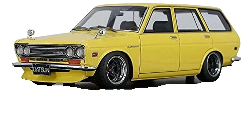 DATSUN 1:18 escala vehículos diecast y de juguete