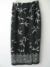 Wrap Skirt Chaus Black Multi Floral Midi Button Closure Size 8P NEW