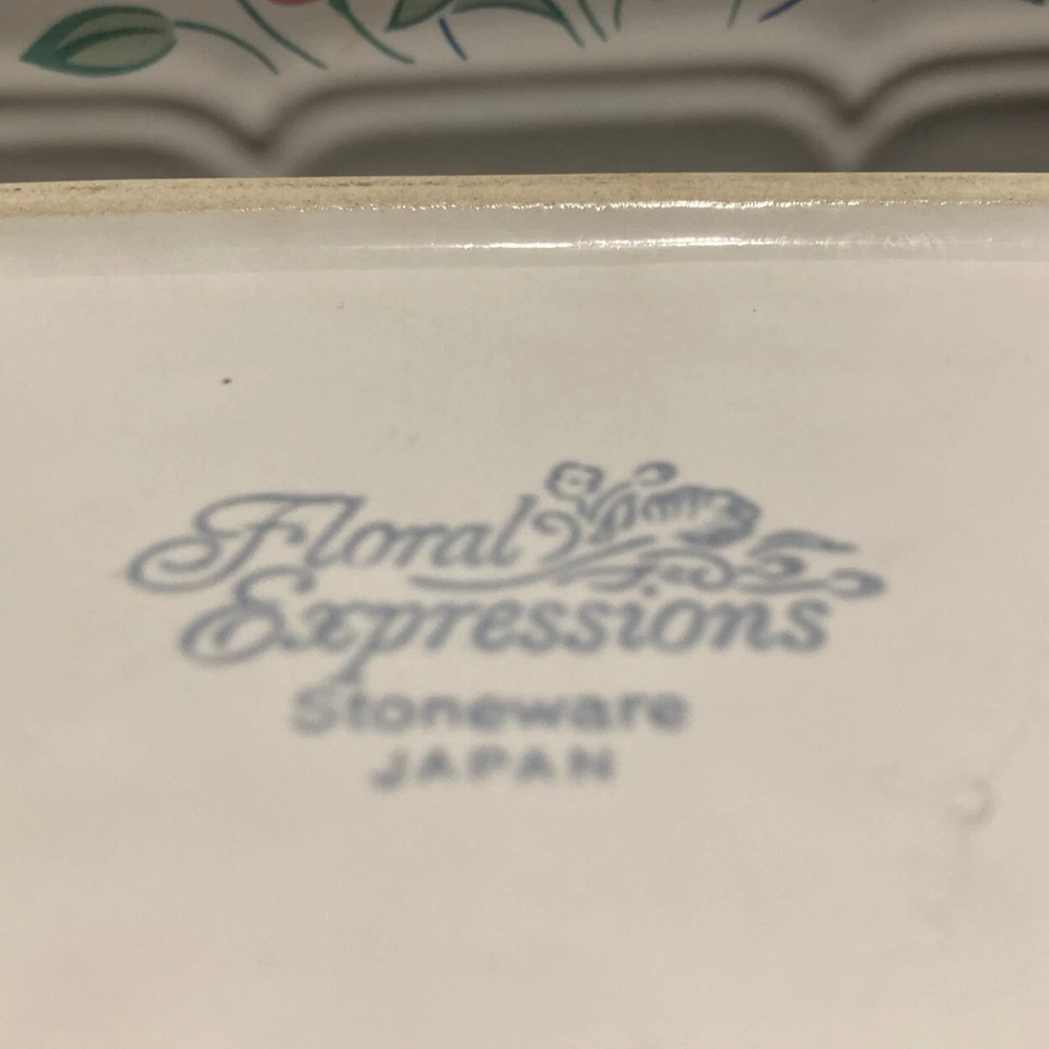 Plato de mantequilla vintage FloralExpressions blanco gres azul/diseño floral Foto 3 de 4