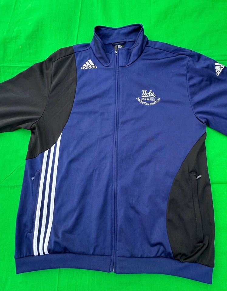Chaqueta Adidas NCAA UCLA Gimnasia 1984 Campeones Nacionales Para Hombre Cremallera Completa Talla XL. Foto 3 de 4
