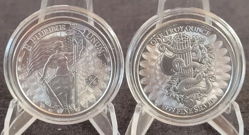 Lot of 5- 1oz Silver E Pluribus Unum Lady Liberty Coins