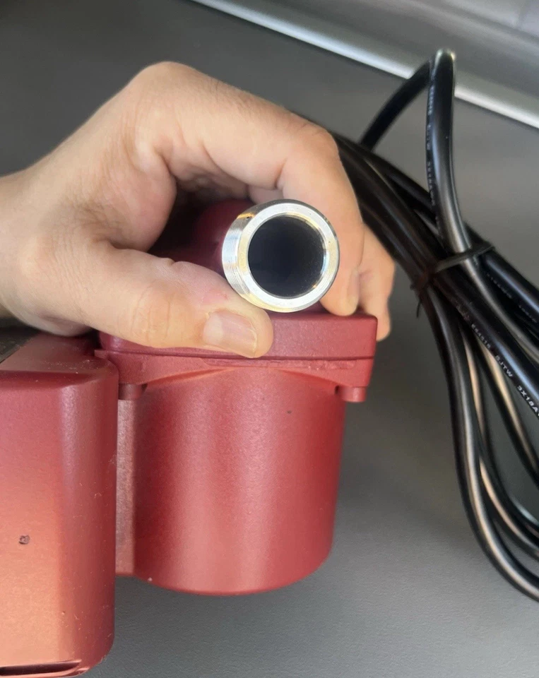 UP15-10SU7P Hot Water Recirculation Pump 3/4 In. NPT 115-Volt with Comfort Timer - Image 2 of 4