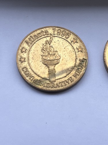 Sydney 2000 Olympic Games Lindemans Commemorative 4 Pin Set With Case 3 medallio - Picture 6 of 12