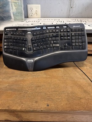 Microsoft 4000 V1.0 KU-0462 Ergonomic Keyboard USB with Riser