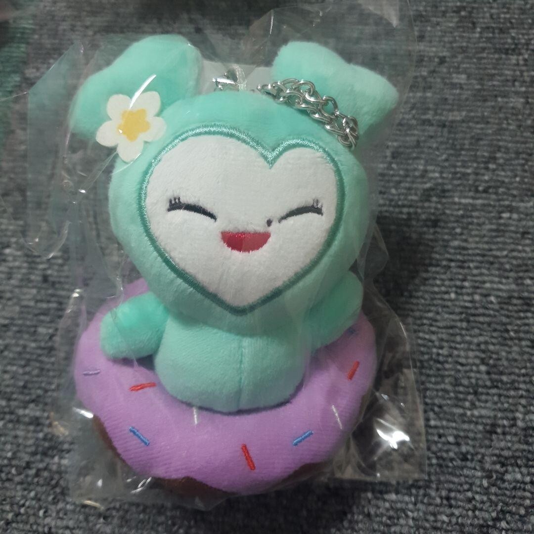 TWICE ミナ ミブリー バッグチャーム JYP 2021 TWICE MINA LOVELYS MIVELY BAG CHARM JYP POPUP STORE 2023