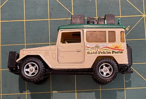 Majorette 1:36 Toyota Rally Raid Pekin Paris #8568 Roof Rack w/Trailer - Picture 12 of 19