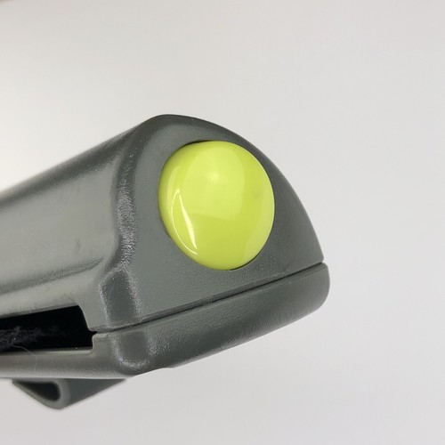 Munchkin Brica Block Tenda a Rullo di Sicurezza Solare Finestrino Auto Rullo Retrattile (leggi - Foto 6 di 12