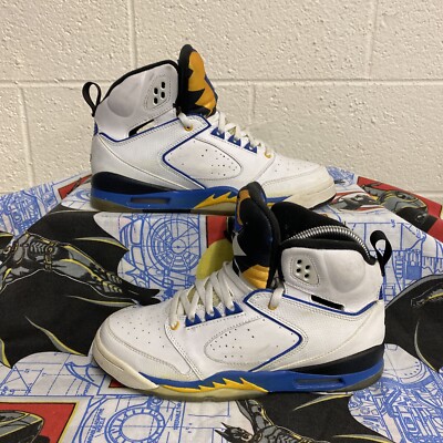 Air Jordan Sixty Plus “Laney” Size 5.5Y Blue Yellow White 365163