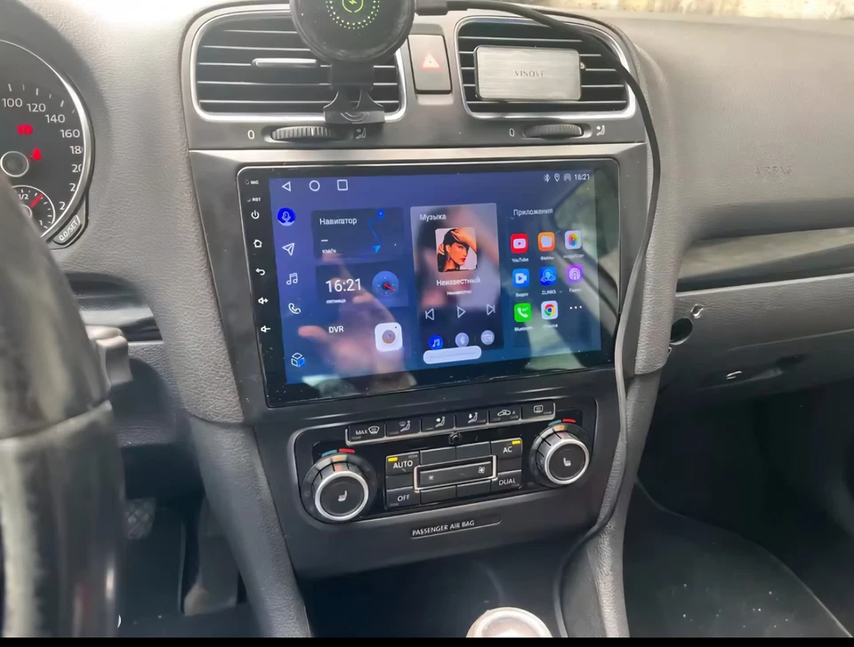 Autoradio Android 9" per VW Golf 6 GPS Navi Bluetooth WiFi CarPlay MirrorLink - Immagine 3 di 4
