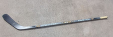 PHOENIX COYOTES Claude Lemieux game-used+slightly cracked Easton Synergy stick