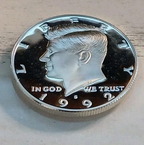 1992-S Mirror-like 90% Silver Dcam Proof Kennedy Half Dollar - Free Shipping!