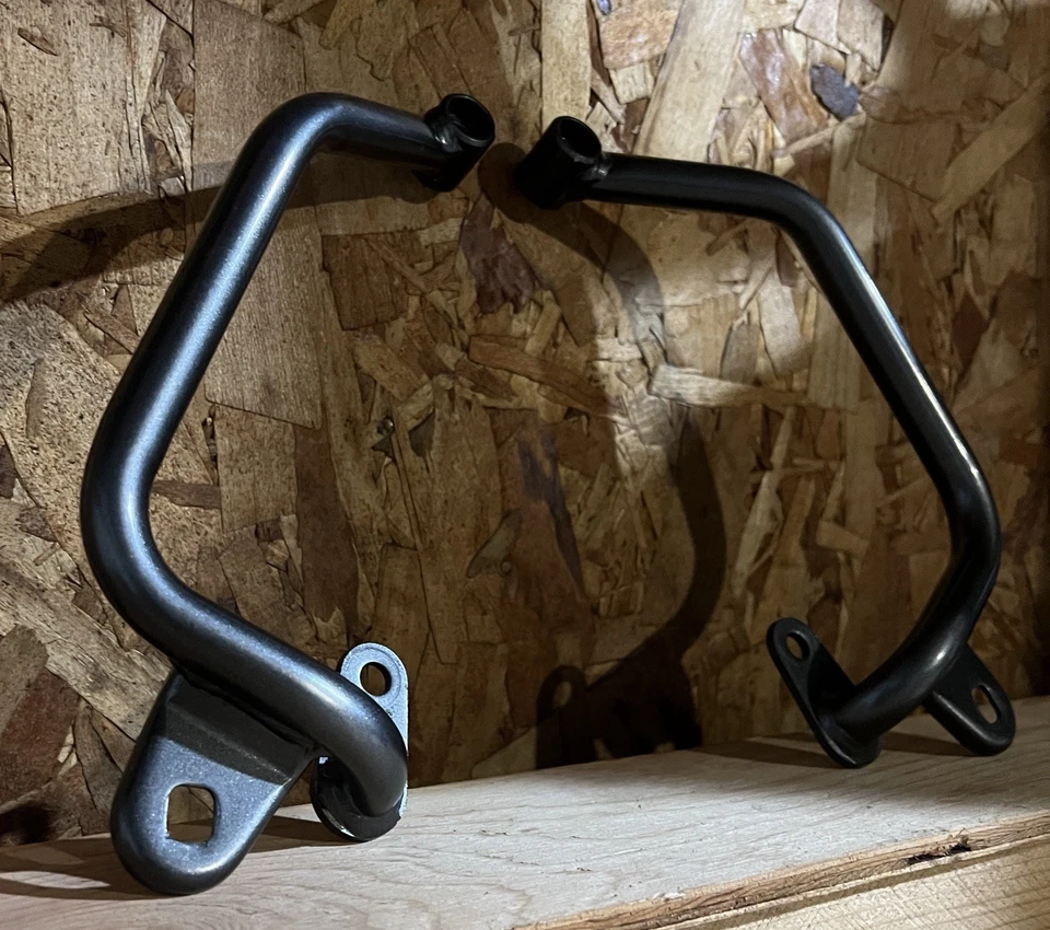 Alças de passageiros Suzuki Dr650 como novas, ótimo estado - Imagem 2 de 4