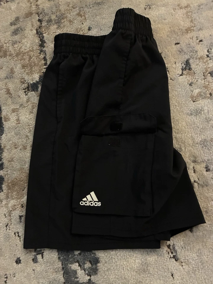 Boy's Adidas Athletic Shorts Black Stripe Logo Lightweight Size L 14/16 - Image 2 of 4