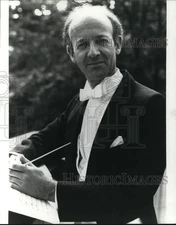 1989 Press Photo Musical artist John Arnold - sax31808