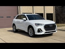 2024 Audi Q3 S line Premium quattro