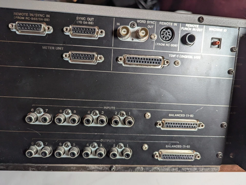 For Repair/Parts Tascam DA-88 ~ 8-Ch Multitrack Digital Audio Recorder -Error 11 - Image 2 of 4