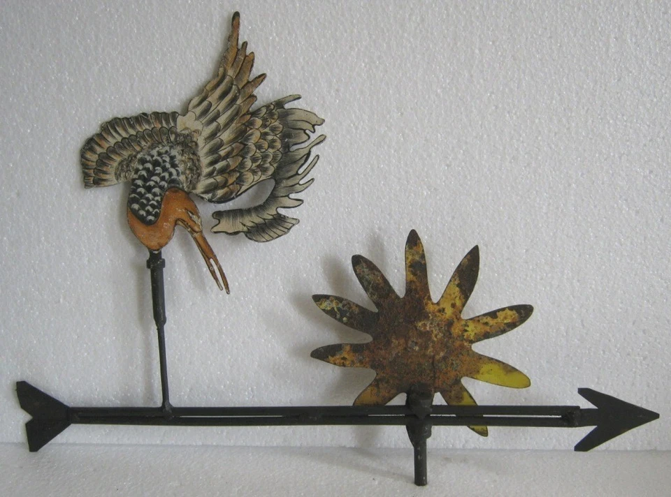 IRON BIRD WEATHER VANE . BIRD AND FLOWER WEATHERVANE - Image 2 of 4