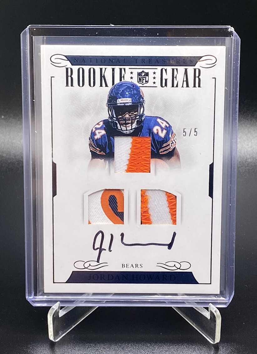 Jordan Howard Panini National Treasures Rookie NFL Gear Materials Signatures #35 Base