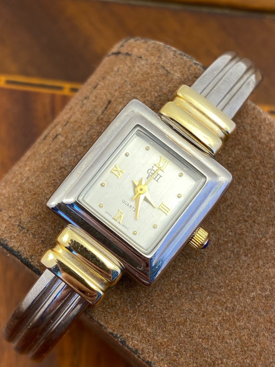 Gloria Vanderbilt Vintage GVII Goldstone Ladies Cuff Watch New Battery Gloria Vanderbilt Women Watch Silver Gold Tone Cuff Style  main image 2