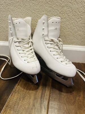 Risport figure skates Size 22.5, RF Light