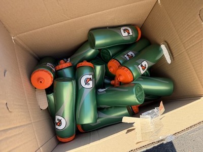 32oz Gatorade Waterbottle. Lot Of 82