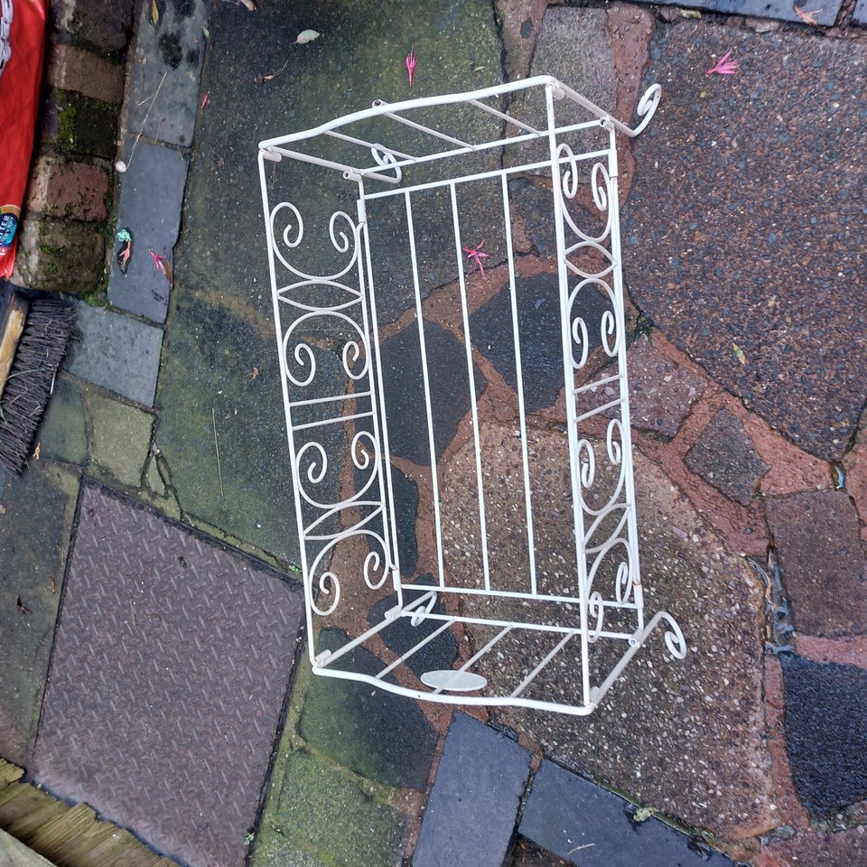 Baby Annabel Vintage Metal Dolls Cot eBay