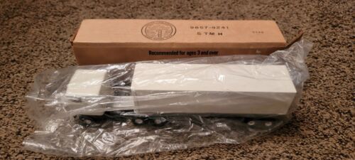  Ertl Stock Number 9923 Tractor Trailer Kenworth White NIB  - Picture 1 of 7