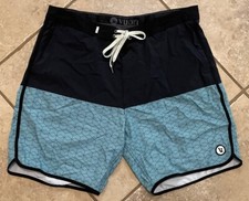 Vuori Cruise Board Shorts 7  Inseam Unlined Men  s 34  Black