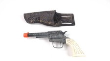 Vintage Pony Boy Cap Gun and Leather Holster - Safety tip