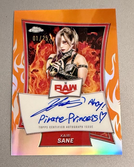 2025 Topps Chrome WWE KAIRI SANE AUTO ORANGE Refractor Inscription #D 01/25