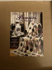 Leisure Arts Leaflet #1431|Pansies to Crochet|14 Projects In Yarn And Thread